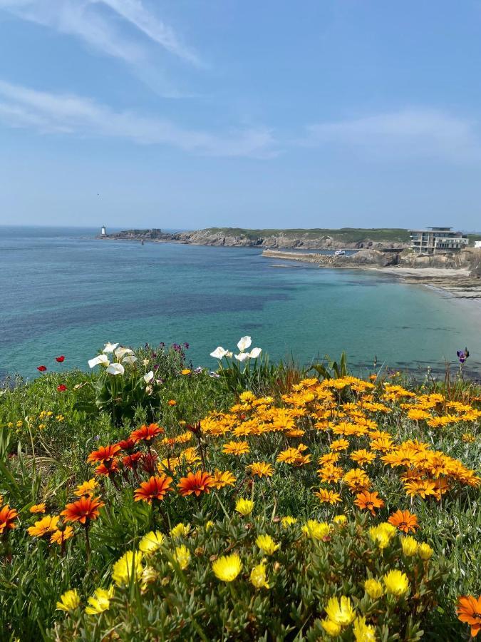 Pied A Terre Pour Des Vacances Au Bord De La Mer Le Conquet Exterior photo